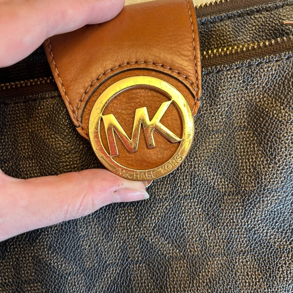 Michael Kors crossbody - Picture 4 of 6